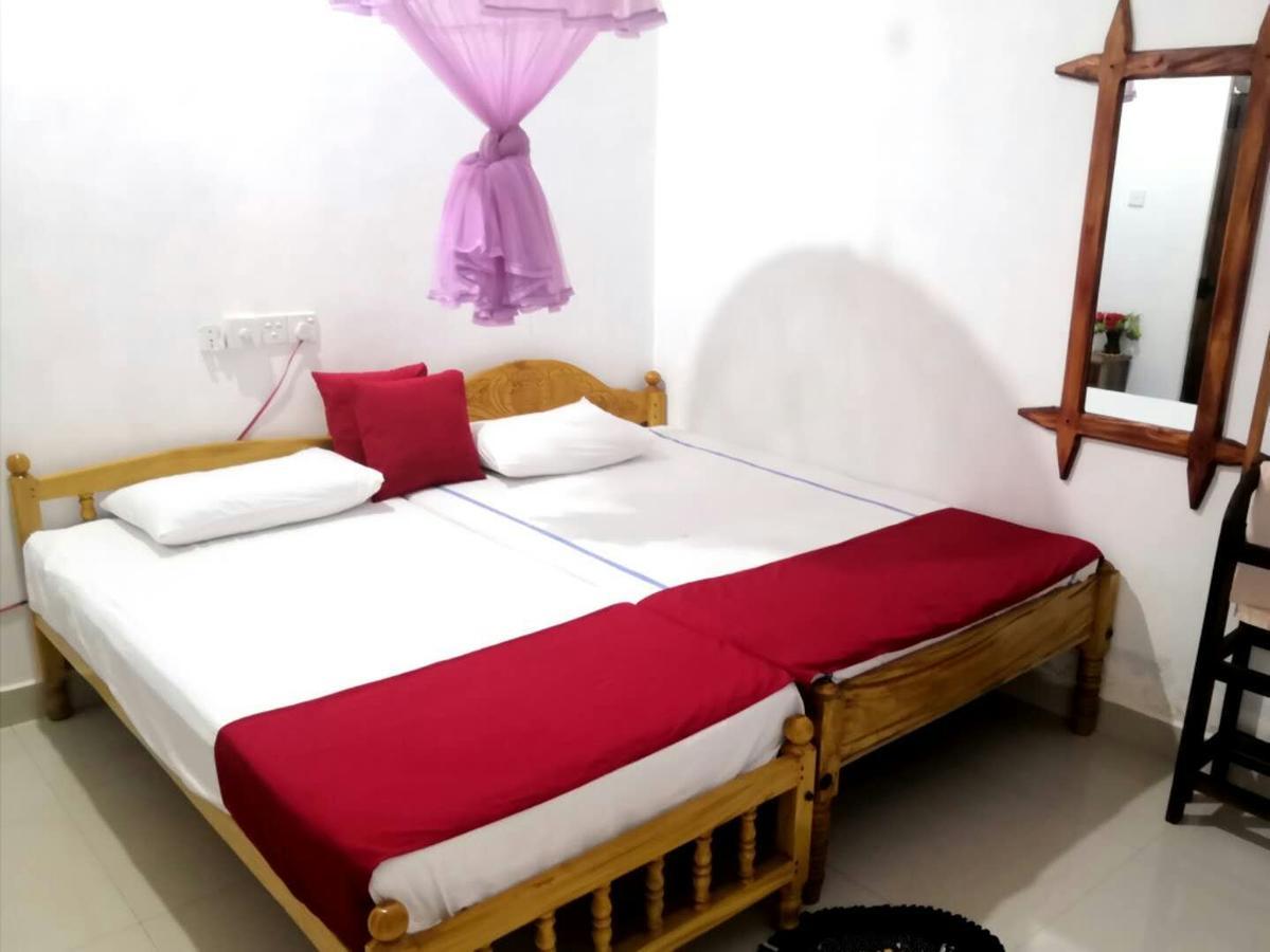 Alass Ga For Pets Lovers Trincomalee Esterno foto